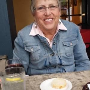 Meet your Posher, Joanna